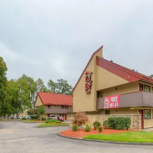 2* Motel Red Roof East